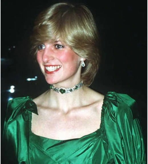 _Delhi Durbar Emerald Choker